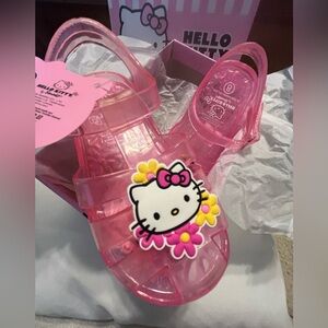 NWT HELLO KITTY Pink Girl Toddler Jelly Sandals Velcro strap closure